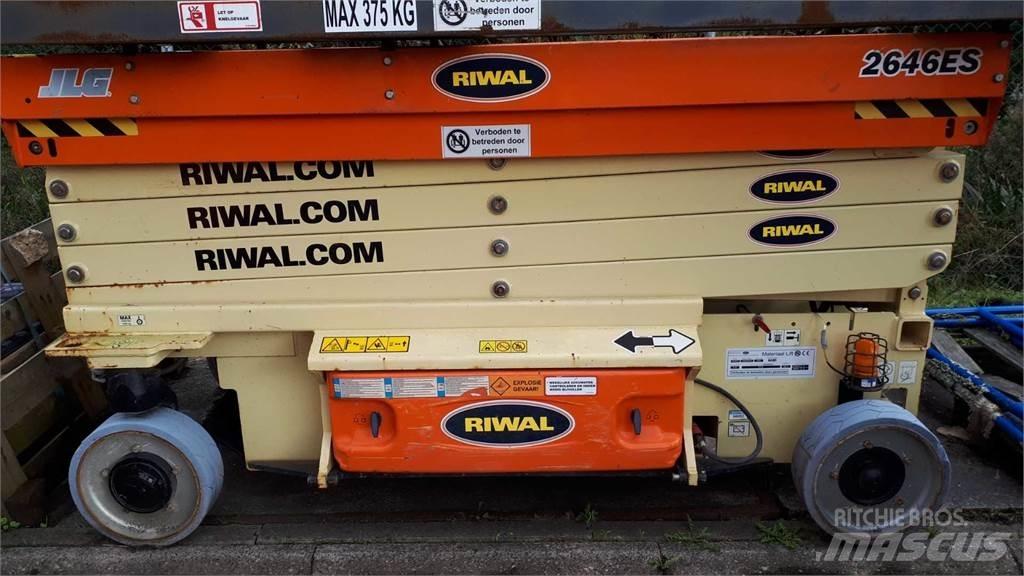 JLG 2646ES Škaraste platforme