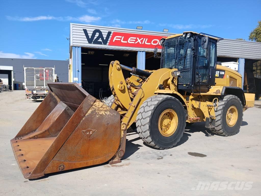 CAT 938 Utovarivači na kotačima