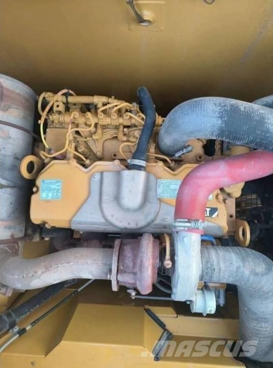 CAT 320 GC Bageri gusjeničari