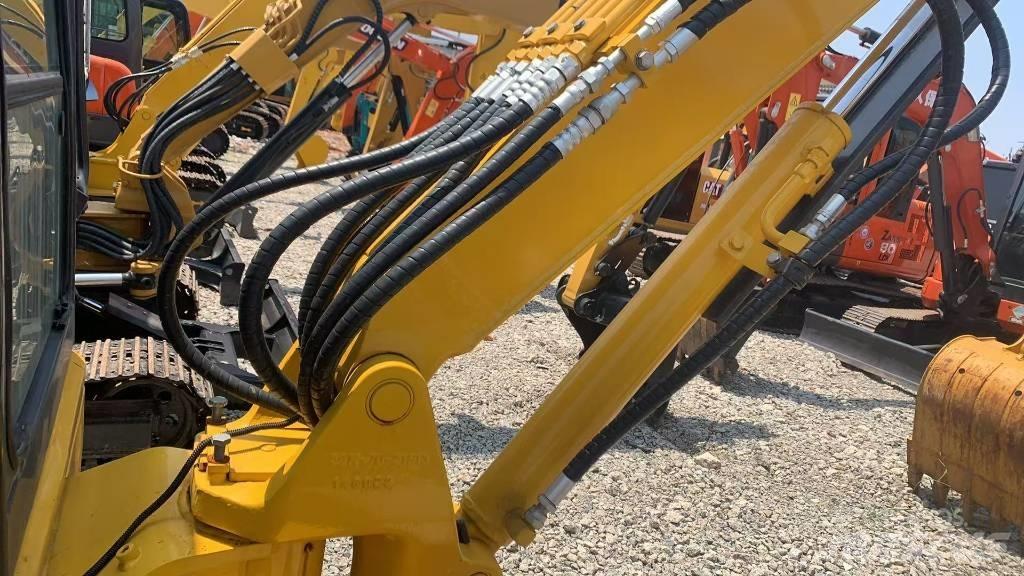 Komatsu PC 40 Bageri gusjeničari