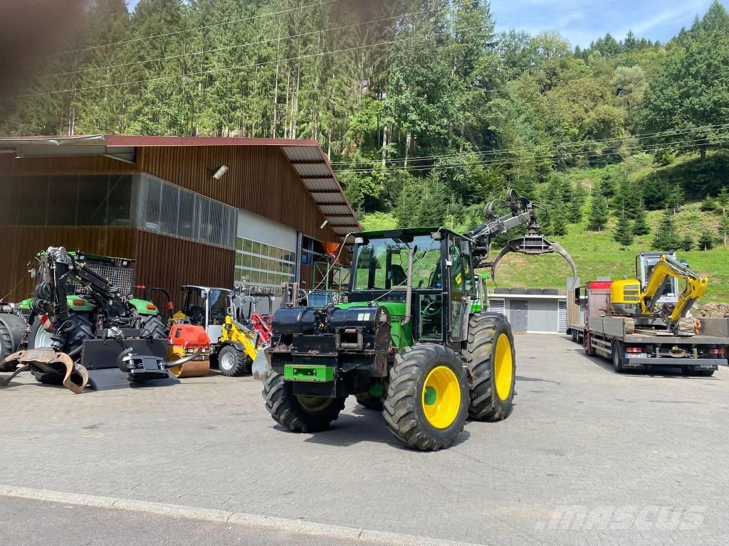 John Deere 6400 Šumski traktori