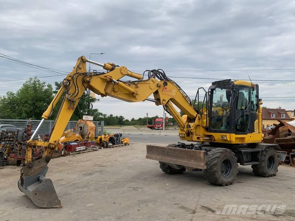 Komatsu PW118MR-11W Bageri na kotačima