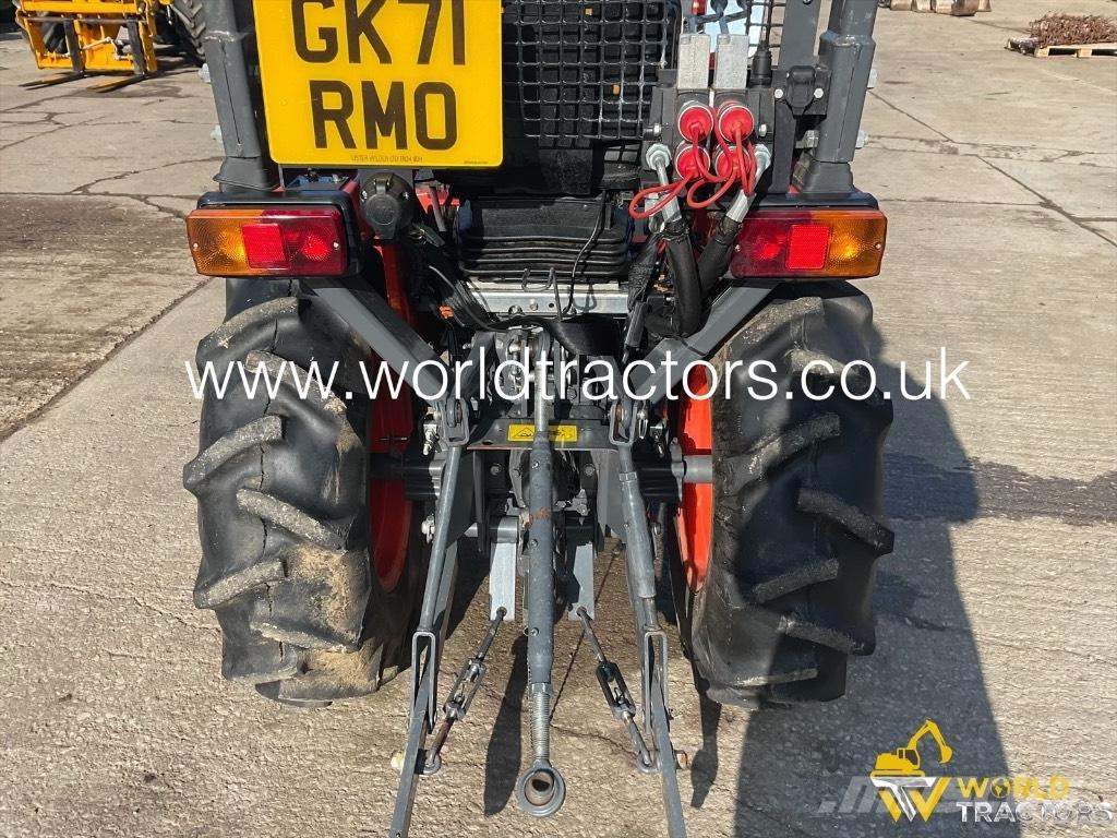 Kubota B 1241 Traktori