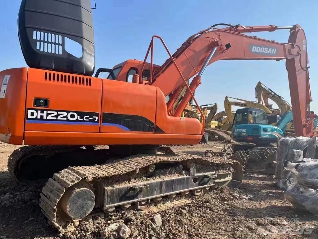 Doosan DH 220 Bageri gusjeničari