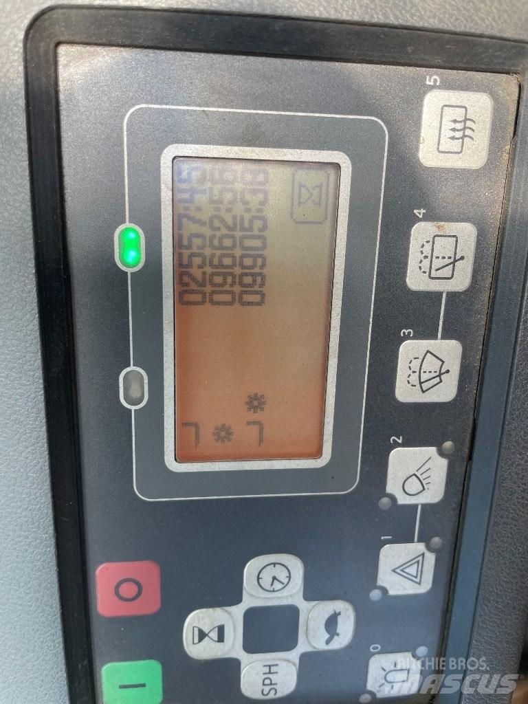 Toyota 8FBMT30 Električni viličari
