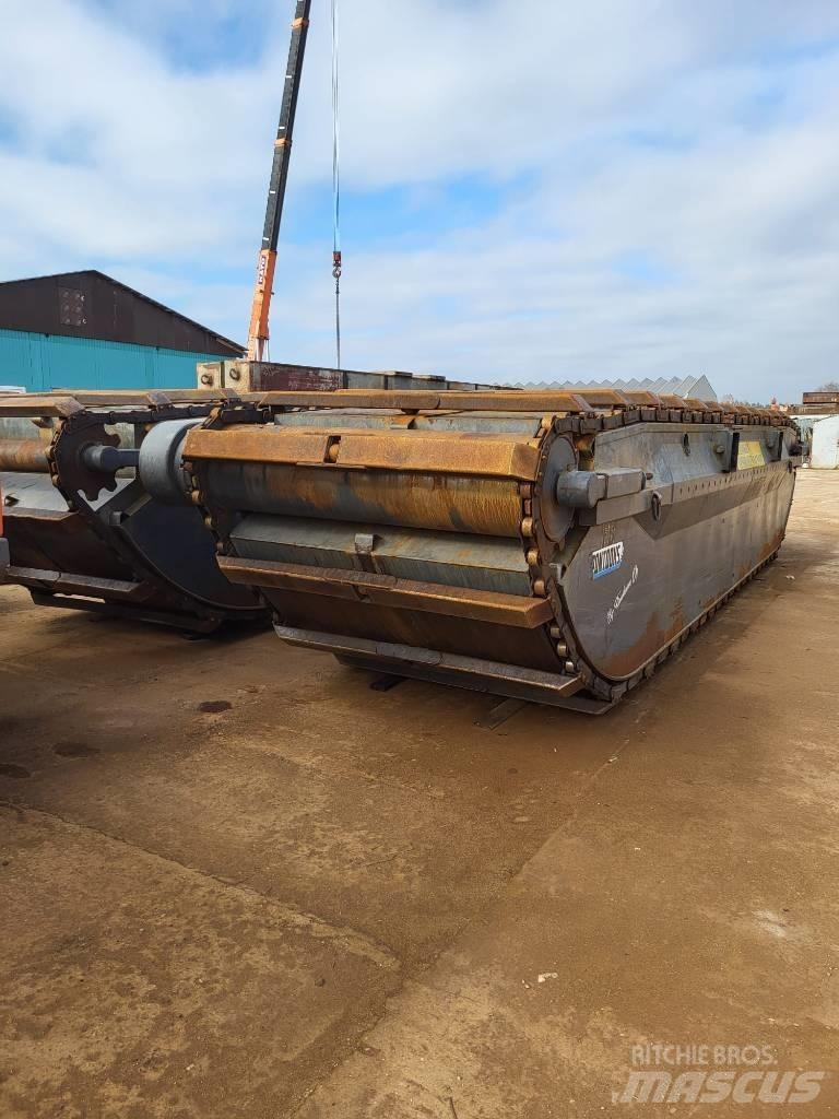 Volvo 210CLR Amfibijski bageri