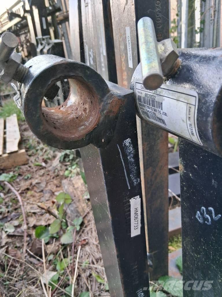 JCB Q FIT FORKS Ostala oprema za utovarivanje i kopanje