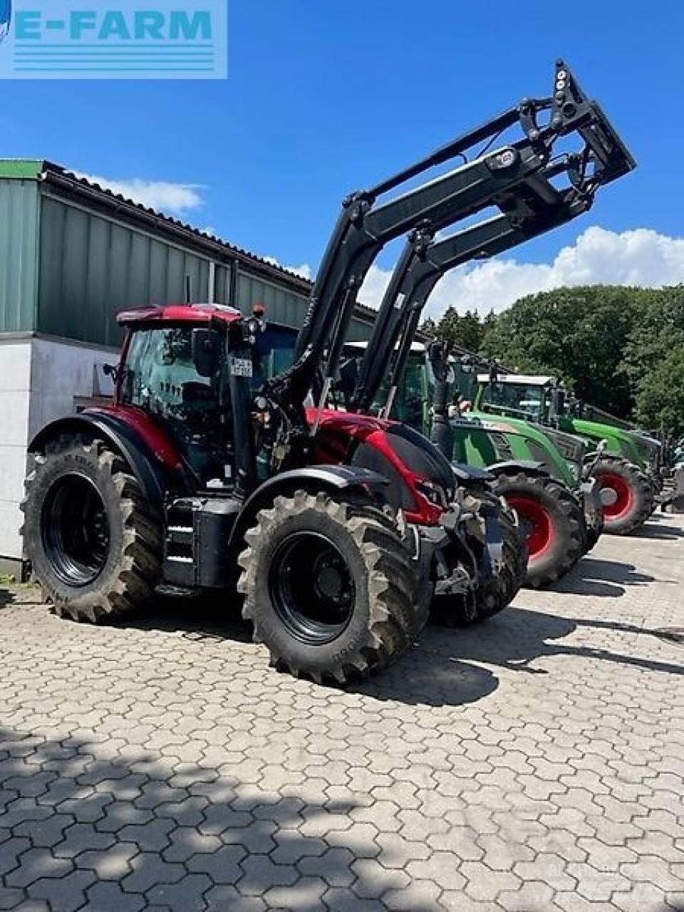 Valtra n155ea Traktori