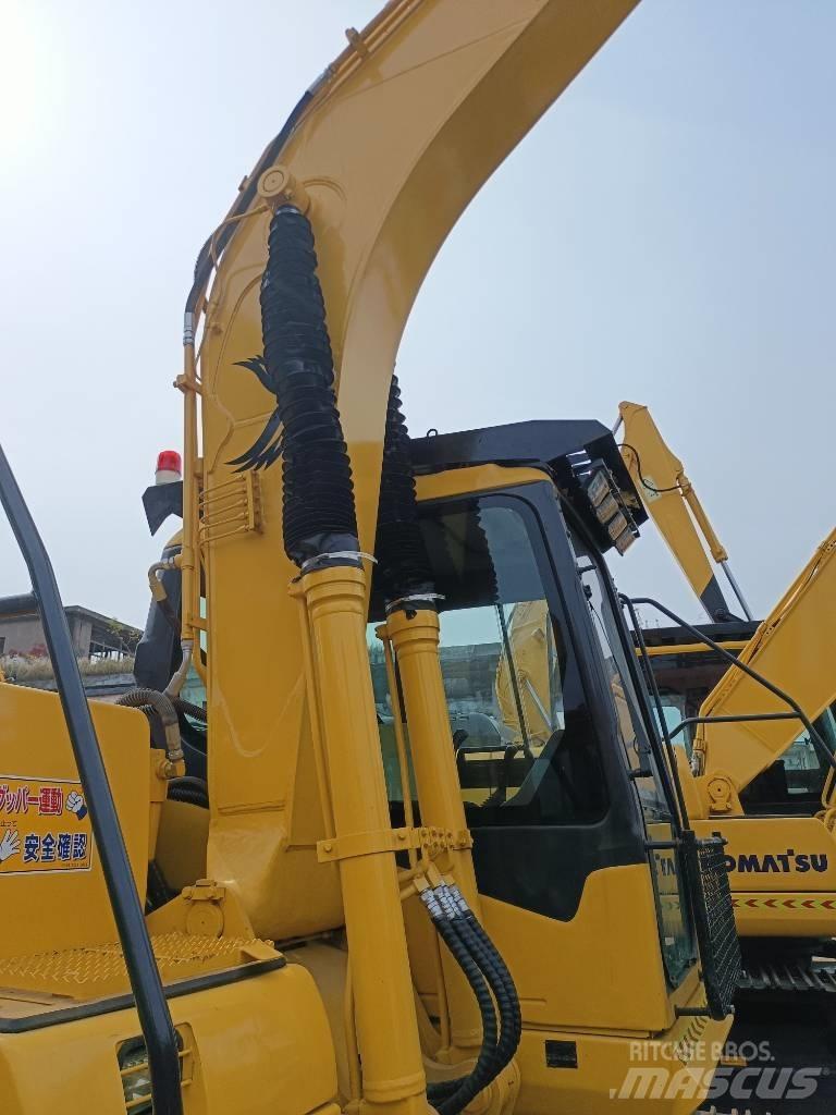 Komatsu PC130 Bageri gusjeničari