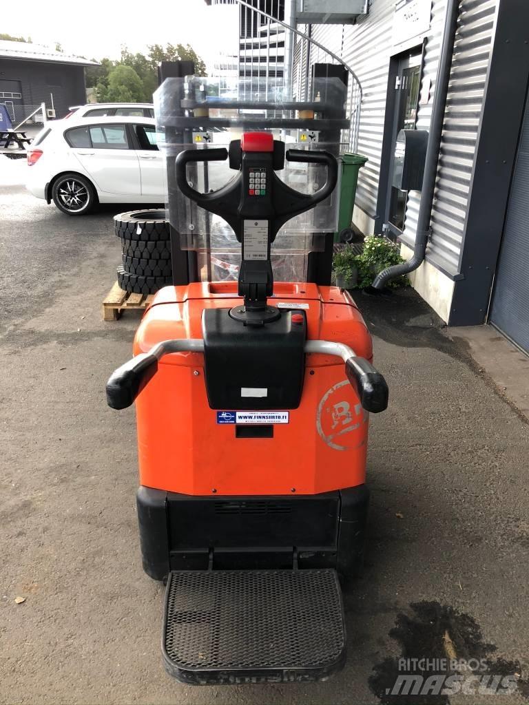 BT SPE 125 Samopogonski ručni viličari