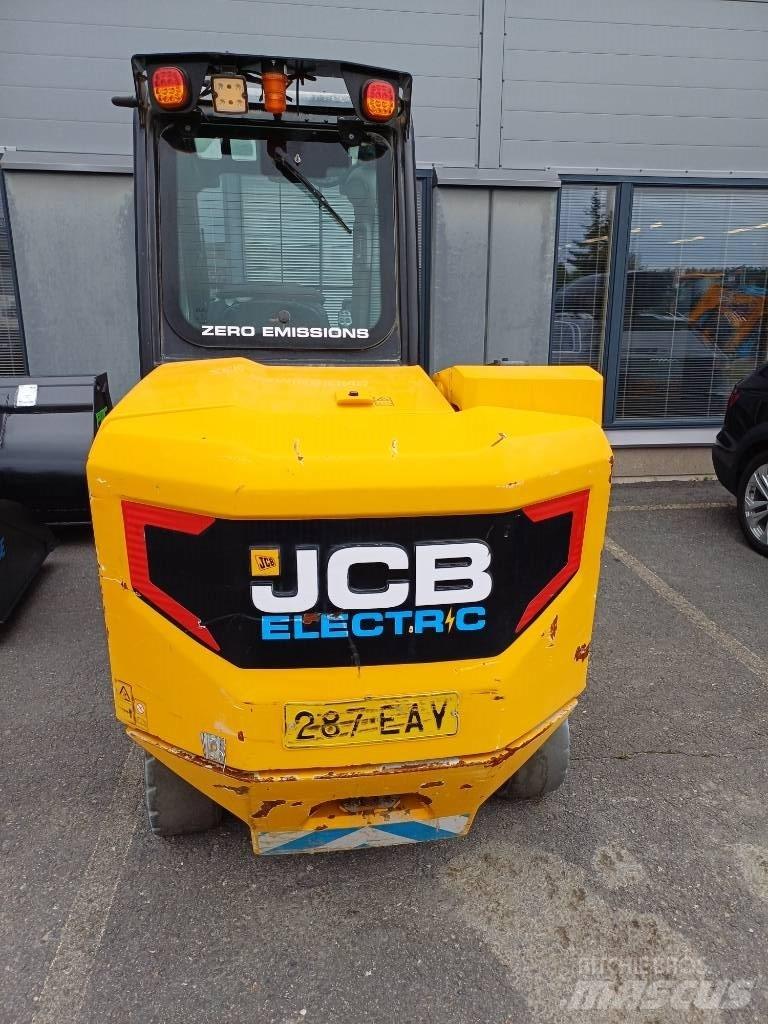 JCB Teletrukki Električni viličari