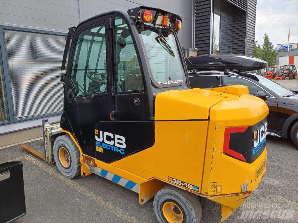JCB TLT30-19E 2WD Električni viličari