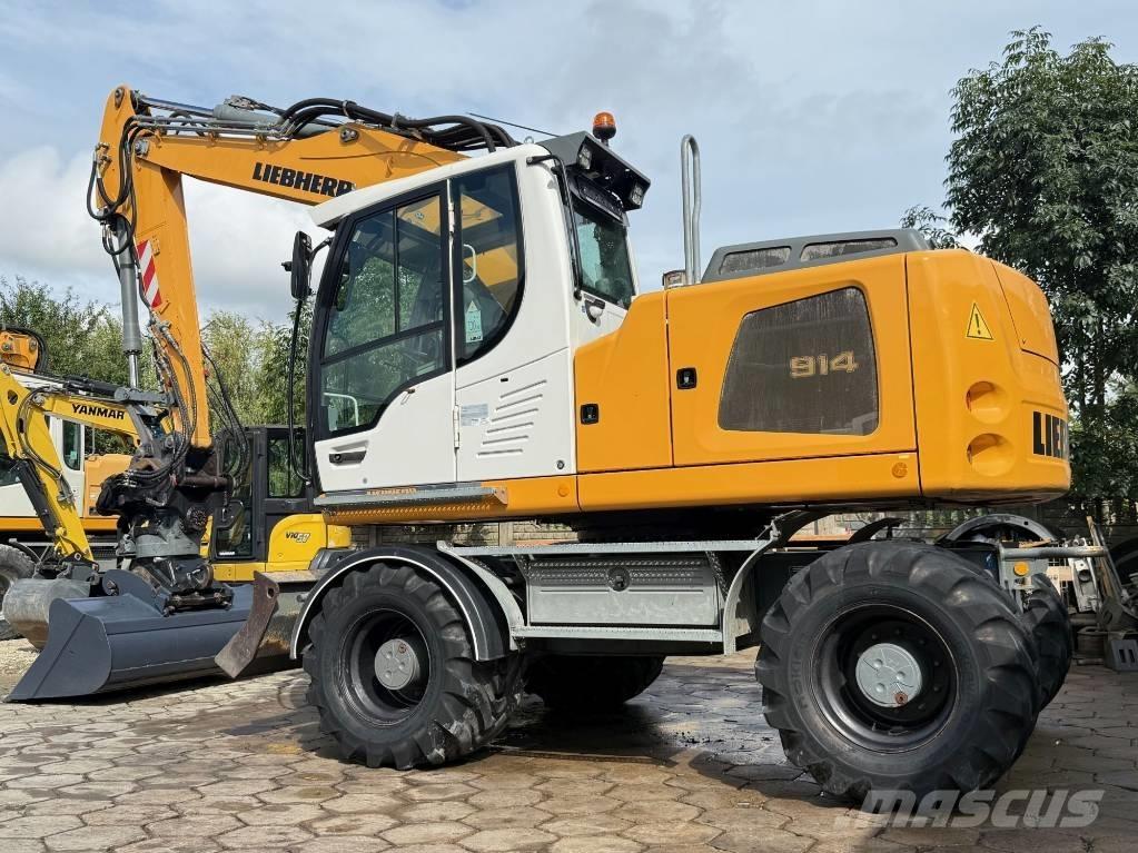 Liebherr A 914 Bageri na kotačima