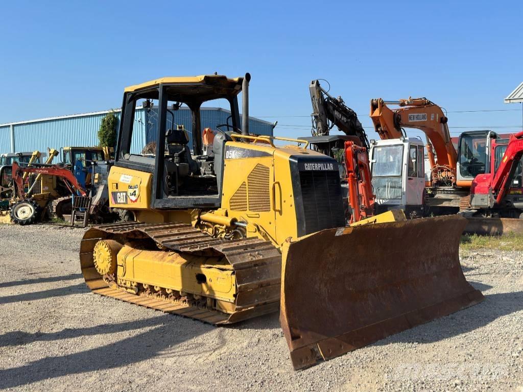 CAT D 5 K LGP Buldožeri gusjeničari