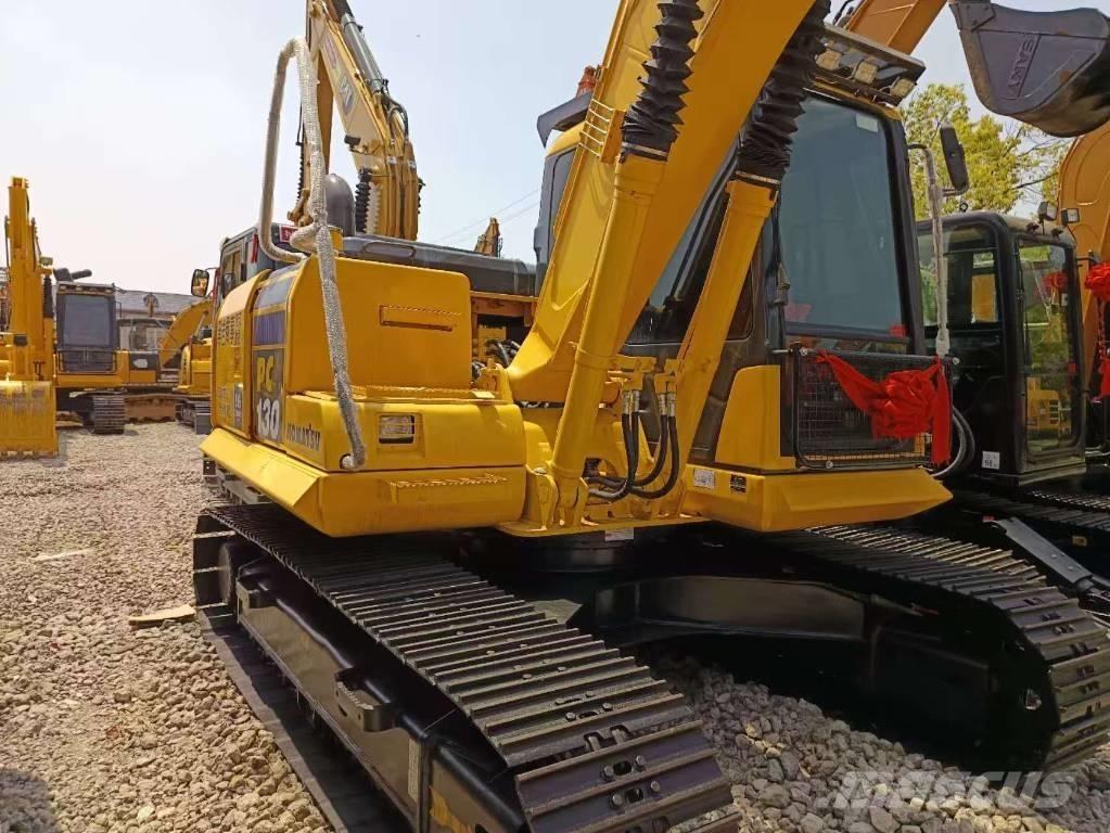 Komatsu PC 130-8 Bageri gusjeničari