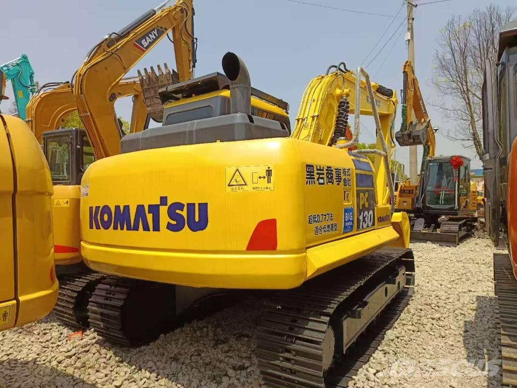 Komatsu PC 130-8 Bageri gusjeničari