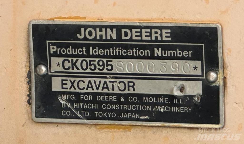 John Deere 595 Bageri na kotačima