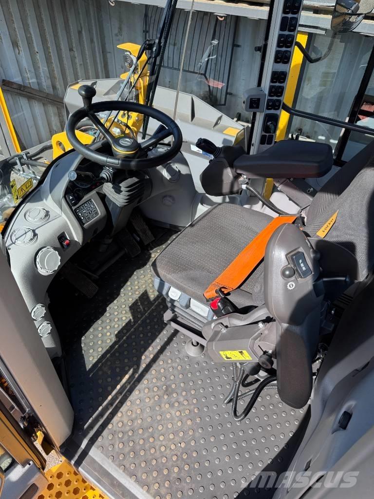 Volvo L90H Utovarivači na kotačima