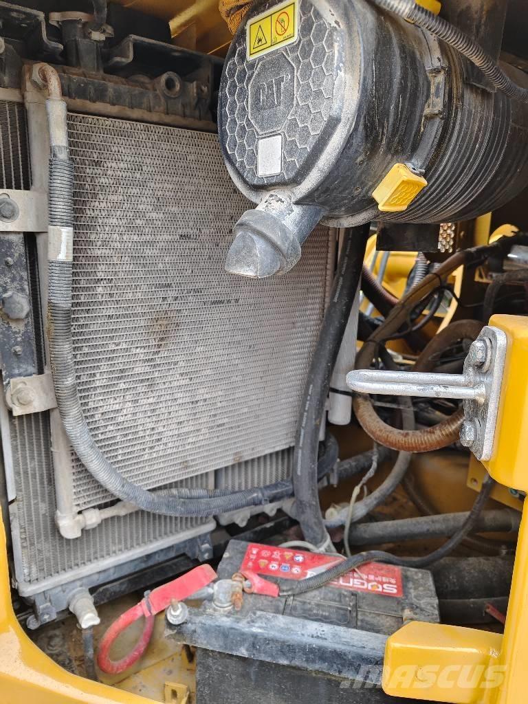 CAT 307.5 Mini bageri <7t