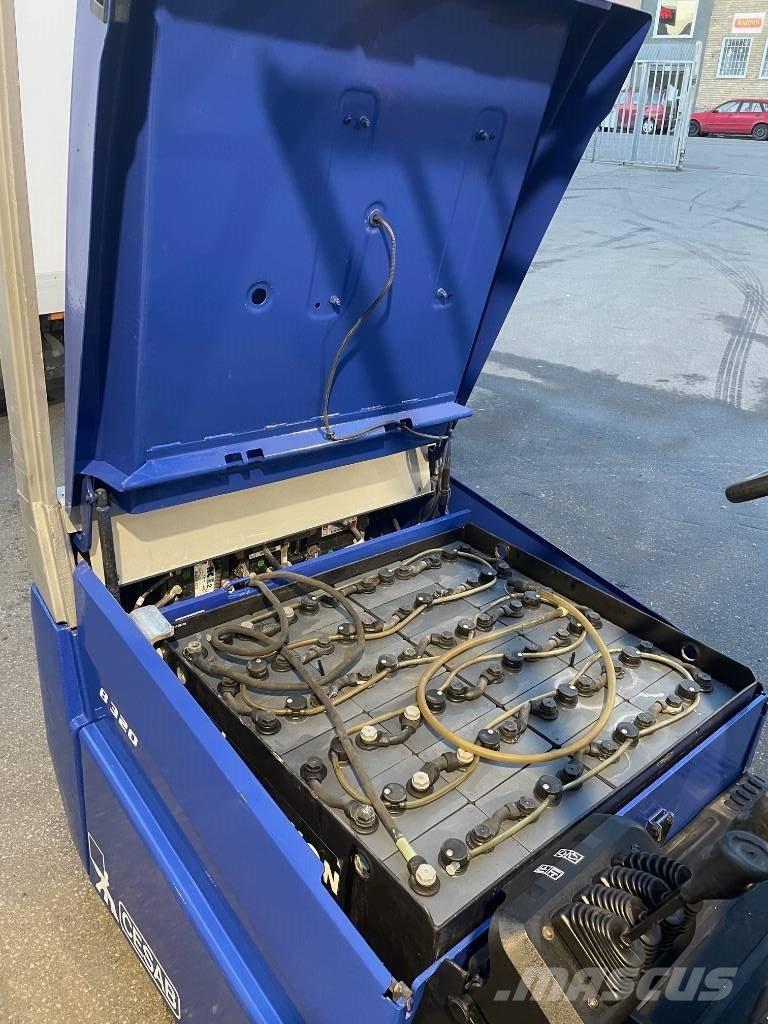 Cesab B320 Električni viličari