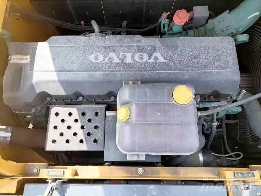 Volvo EC 380 D Bageri gusjeničari