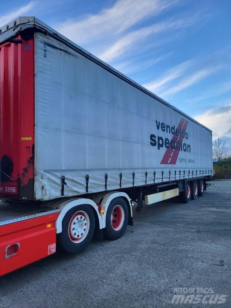 Krone SDP 27 Poluprikolice sa ceradom