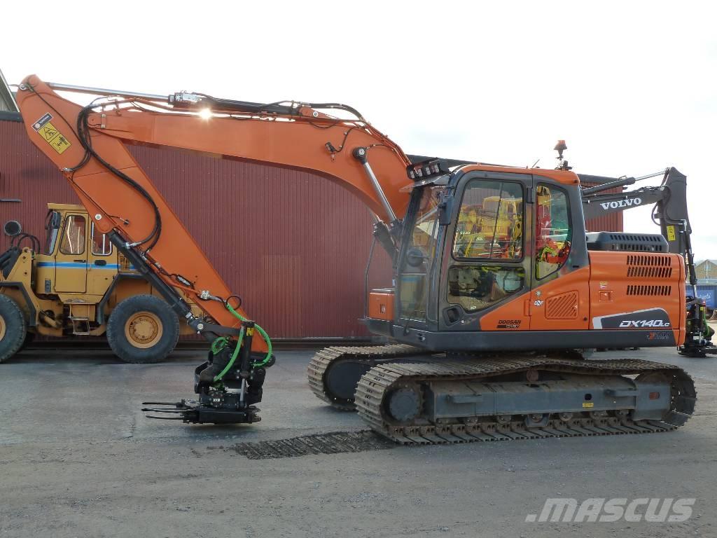 Doosan DX140LC-5 Bageri gusjeničari