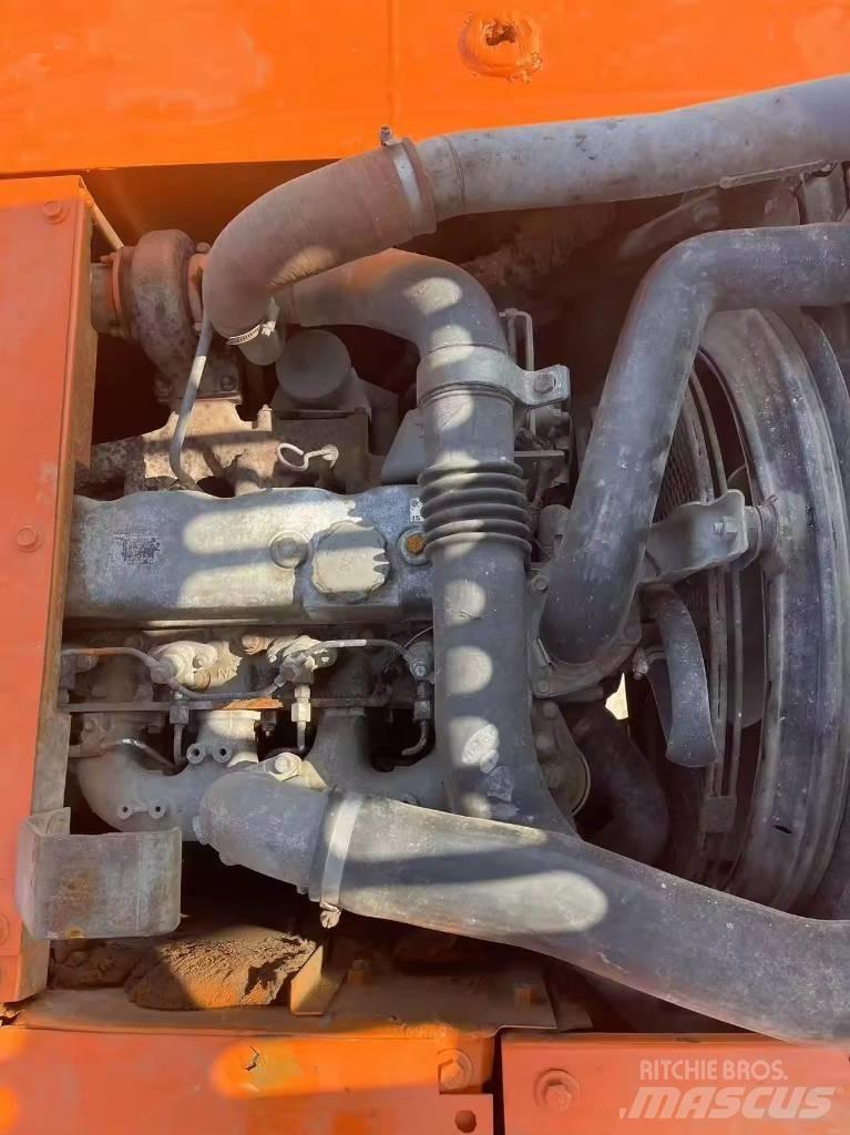 Hitachi ZX 120 Bageri gusjeničari