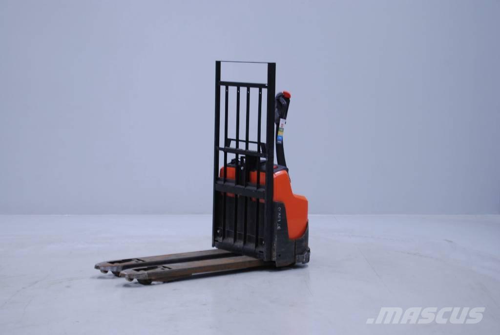 Toyota LWI160 Nisko podizni električni viličar