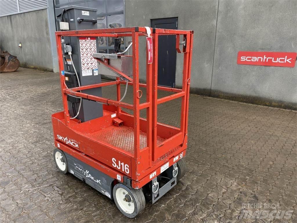 SkyJack SJ16 Vertikalne radne podizne platforme