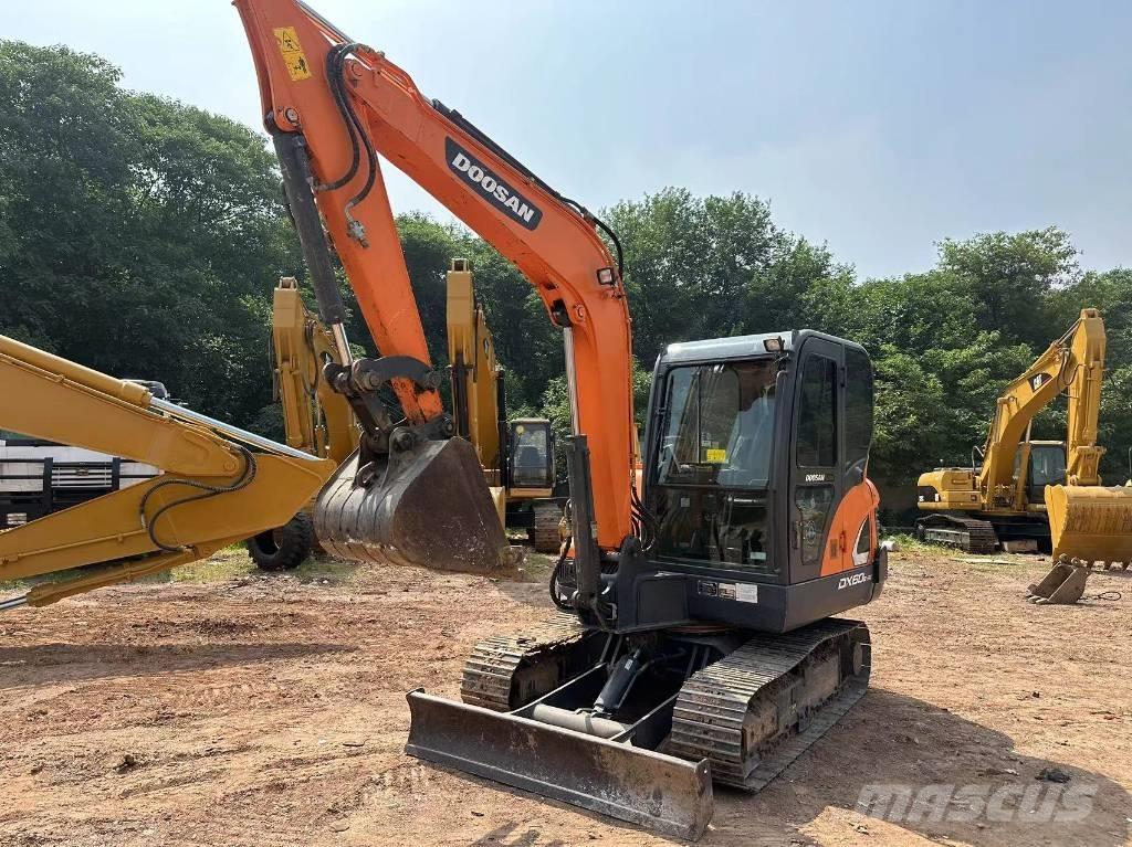 Doosan DX 60 Bageri gusjeničari