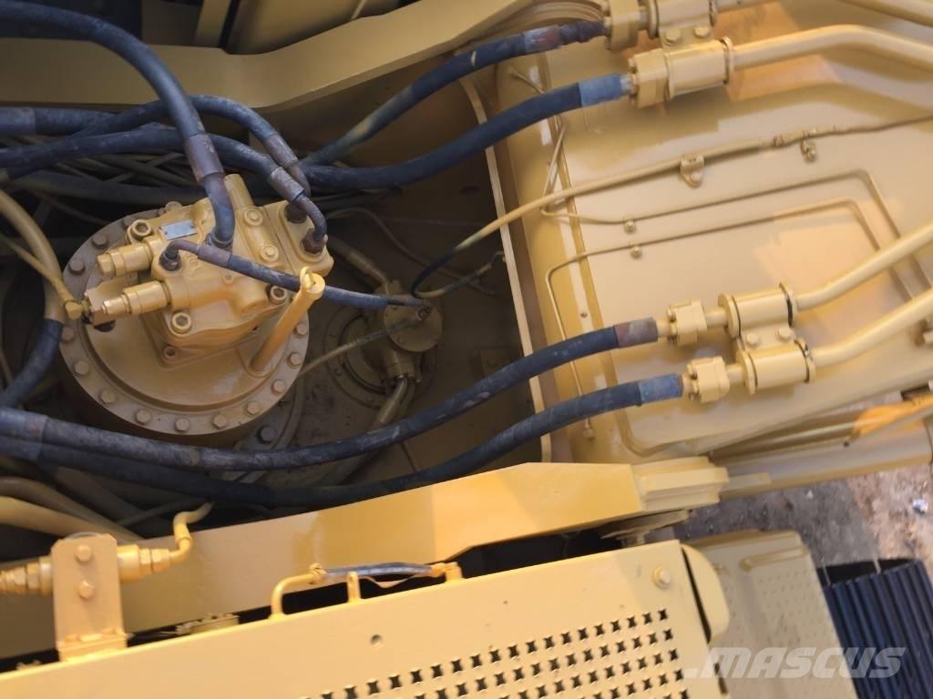 CAT 330 B Bageri gusjeničari
