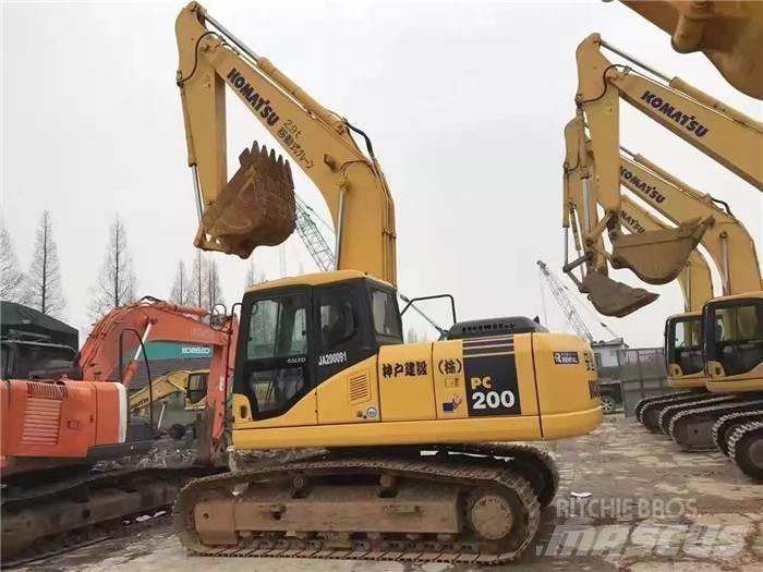 Komatsu PC 200-7 Bageri gusjeničari