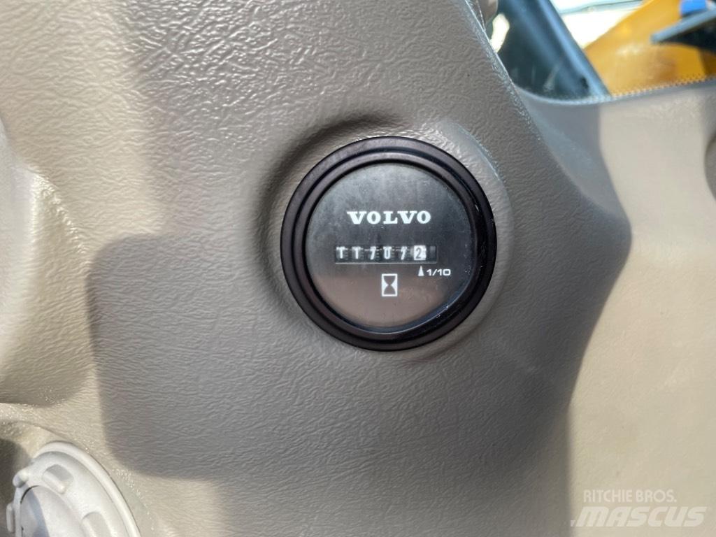 Volvo EC 480 E L Bageri gusjeničari