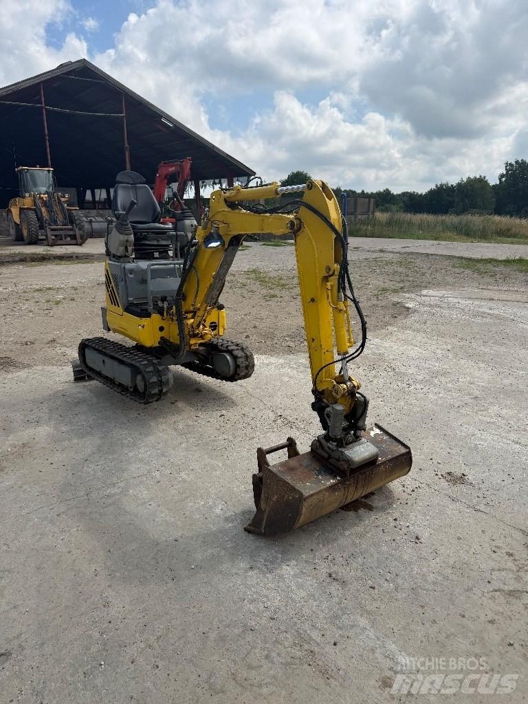 New Holland E 09 SR Mini bageri <7t