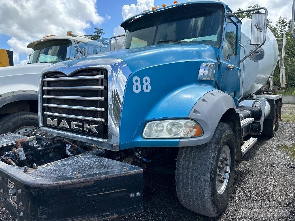 Mack GU 800 Ostali kamioni