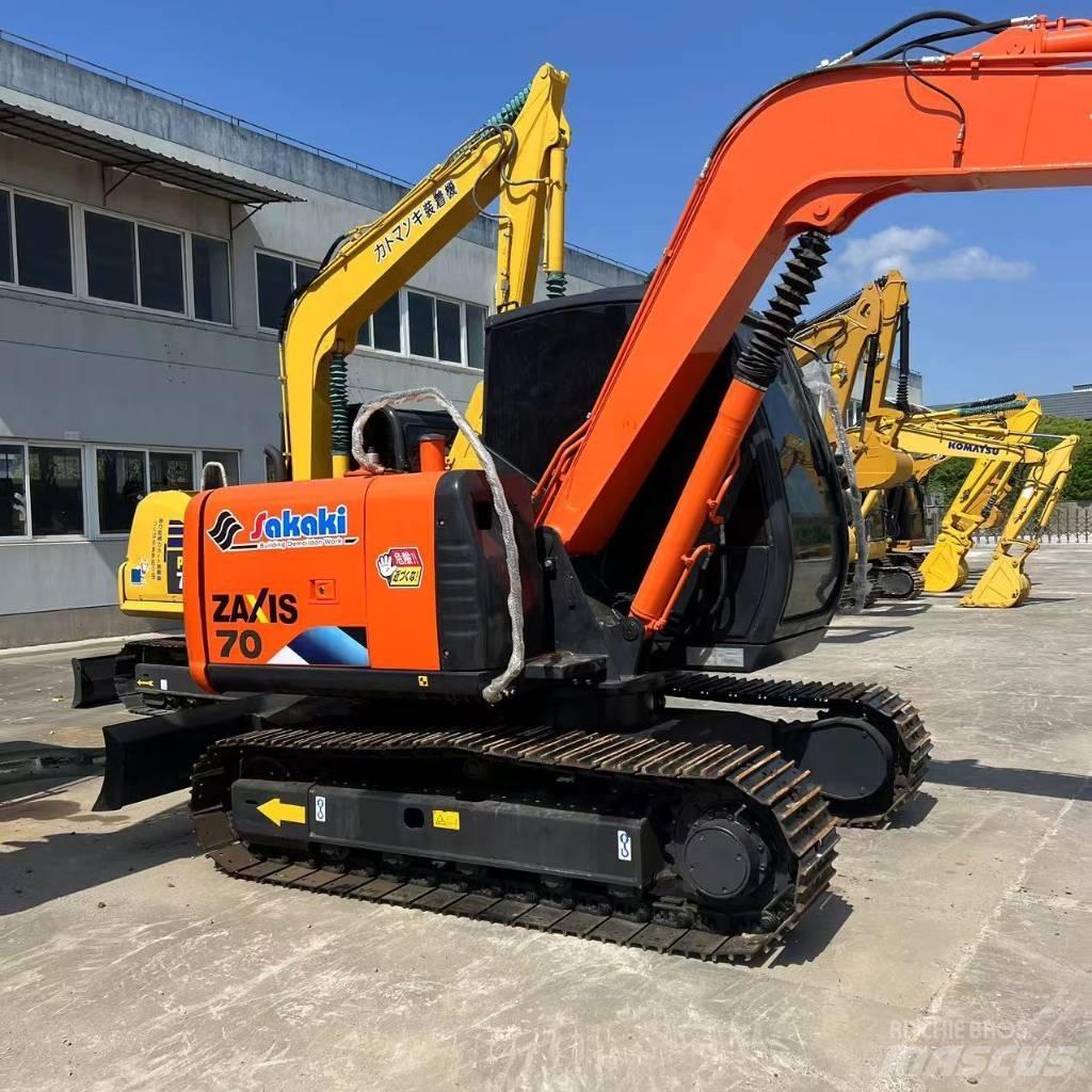 Hitachi ZX 70-5 Midi bageri 7t – 12t