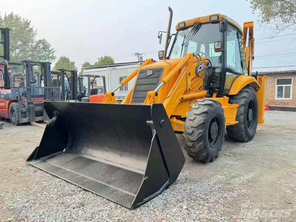 JCB 3 CX Utovarni rovokopači