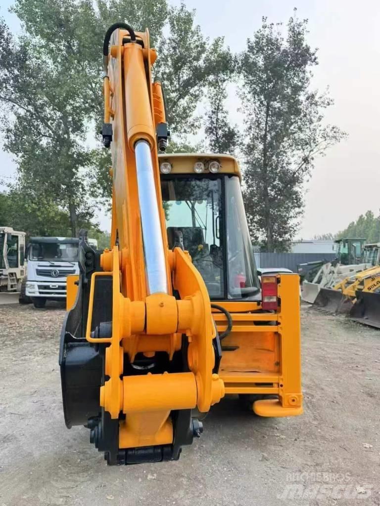 JCB 3 CX Utovarni rovokopači