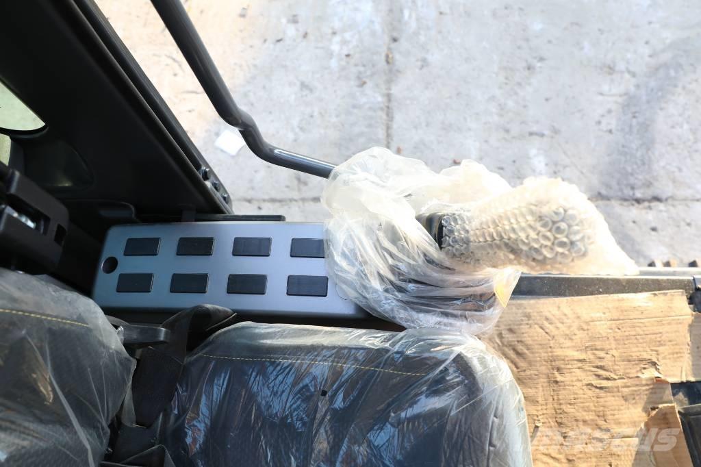 Develon DX205 Bageri gusjeničari
