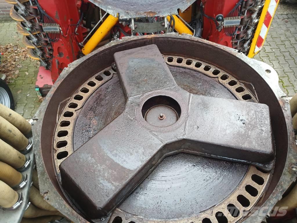 Vredo ZB3-9152 Rasipači gnojiva