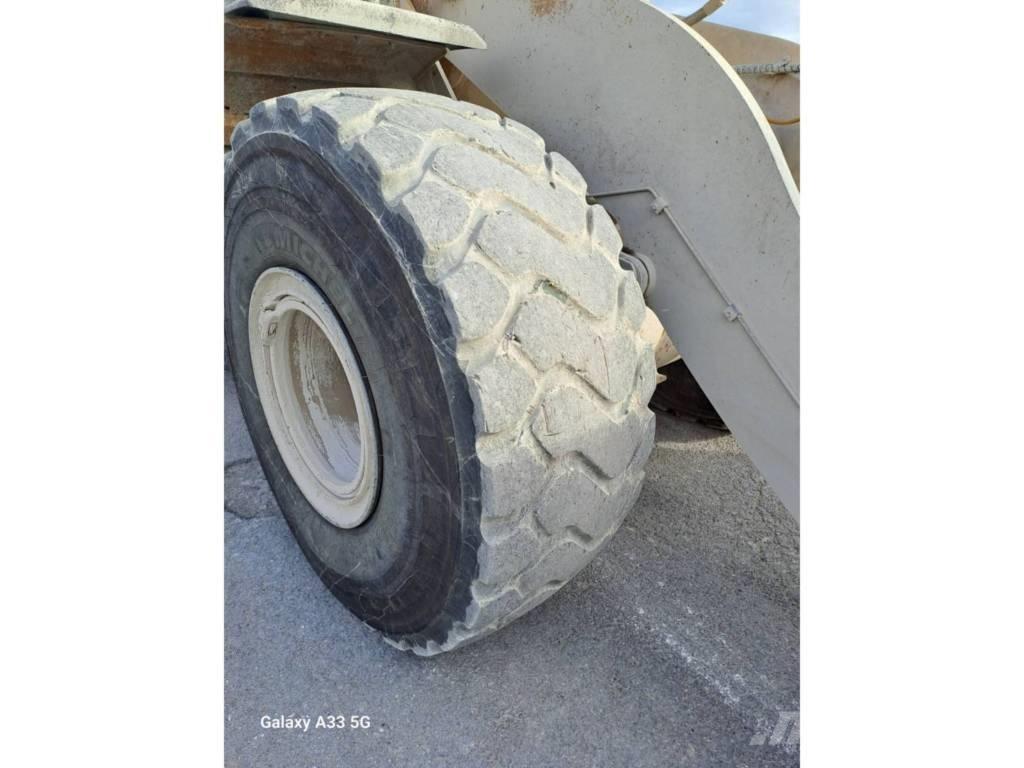 CAT 972 K Utovarivači na kotačima