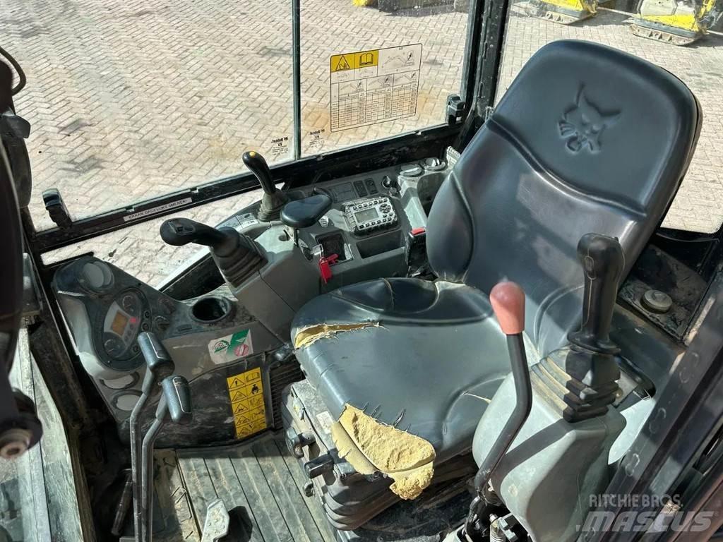 Bobcat E27 Mini bageri <7t
