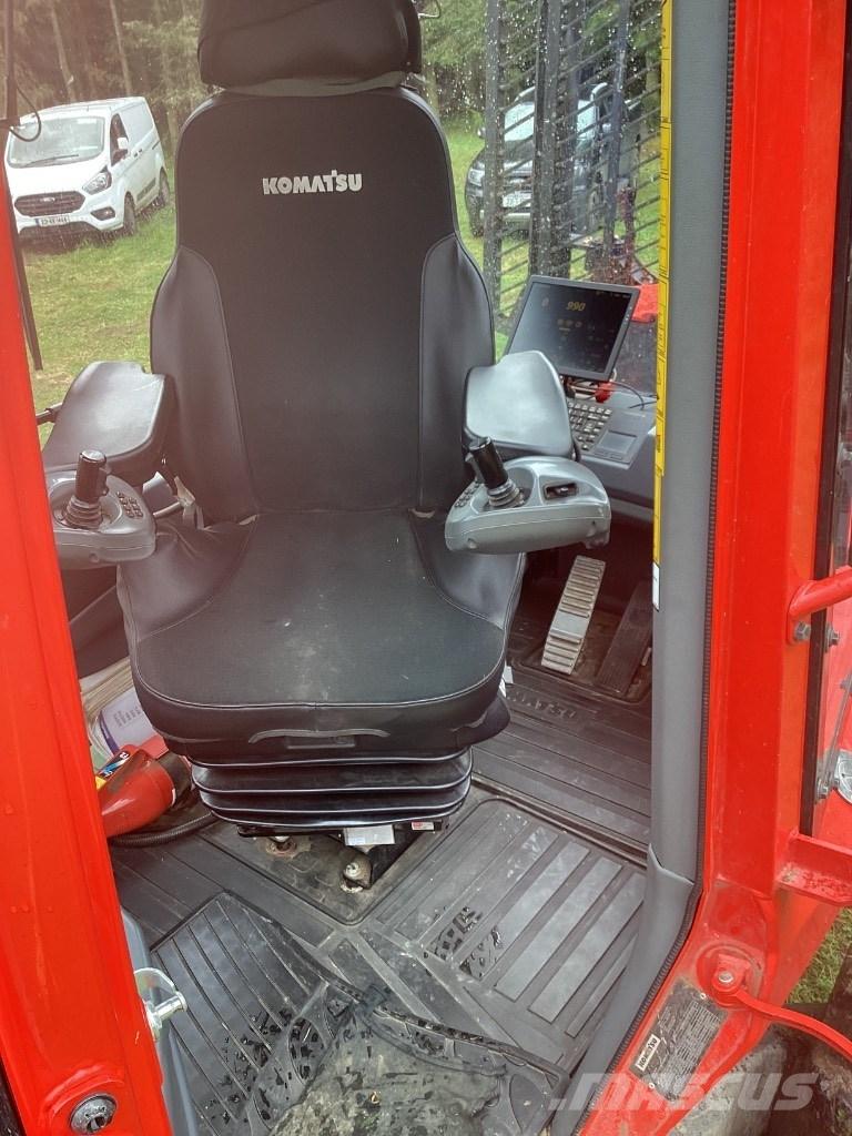 Komatsu 845 Forvarderi