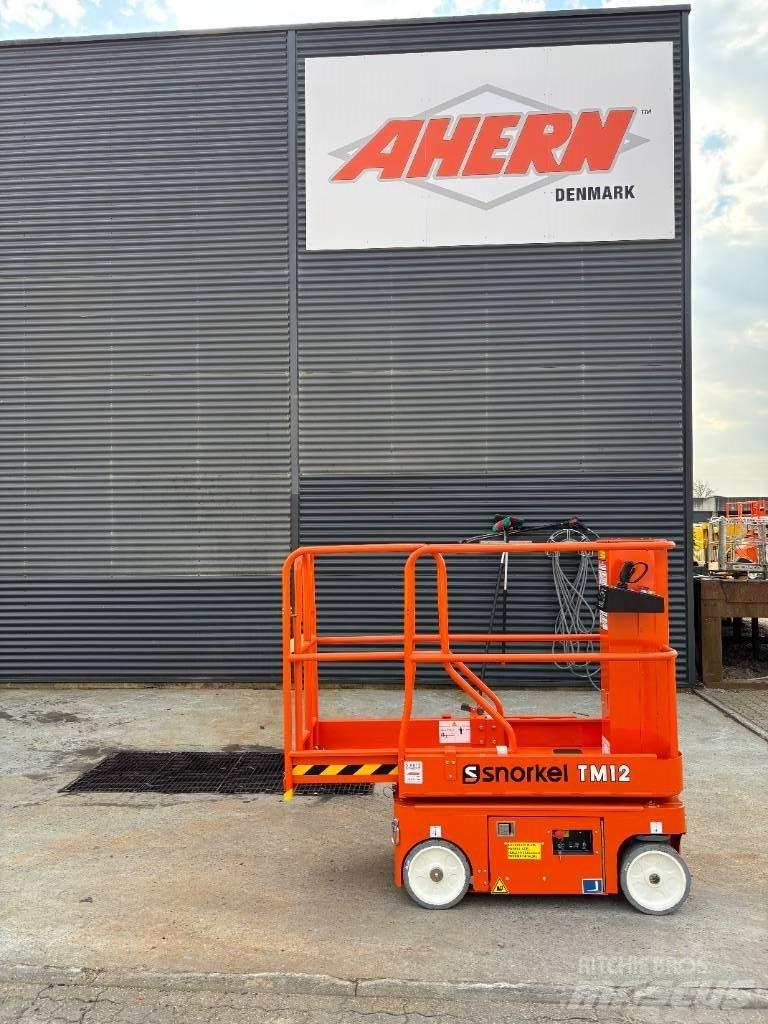 Snorkel TM 12 Vertikalne radne podizne platforme