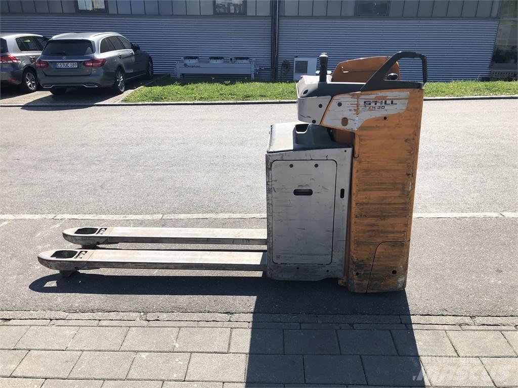 Still SXH 20 Nisko podizni električni viličar