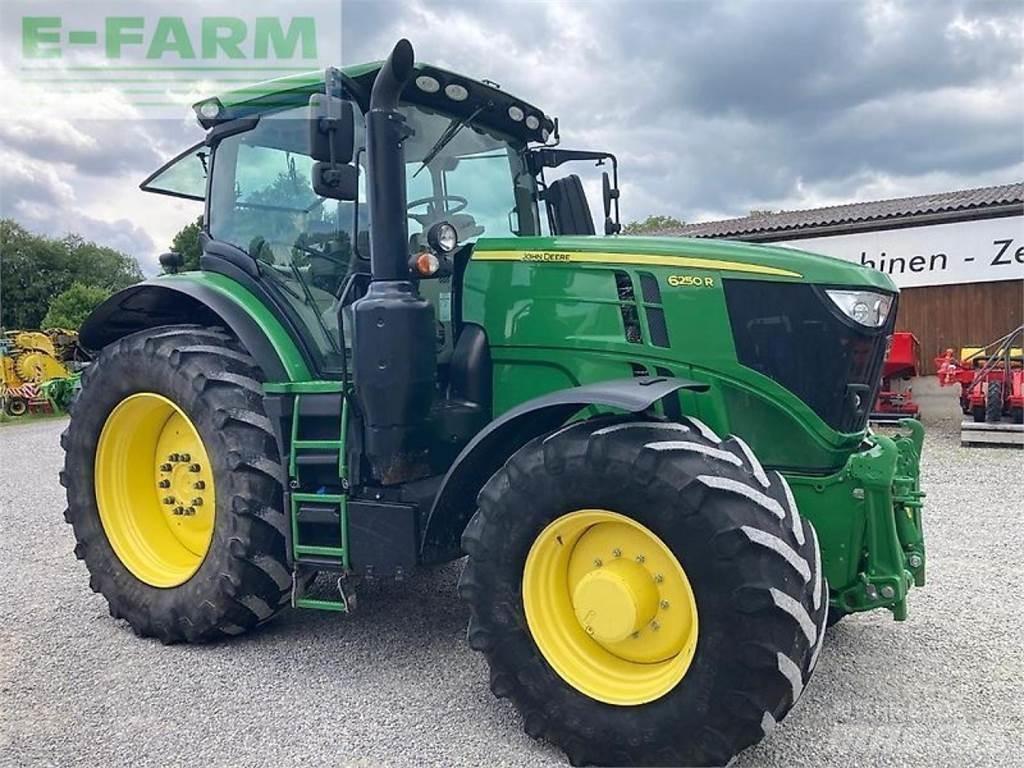 John Deere 6250r Traktori