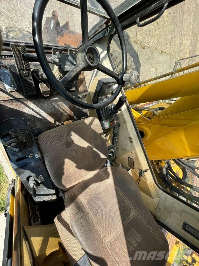 CAT M 315 Bageri na kotačima