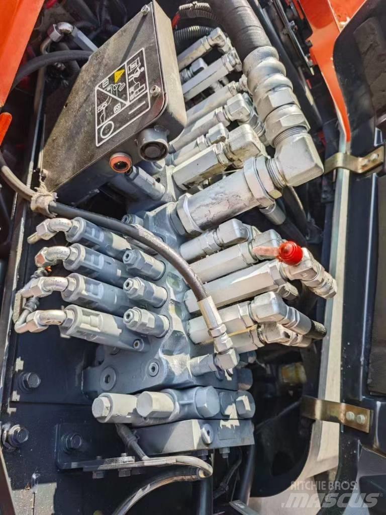 Kubota 185-3 Bageri gusjeničari