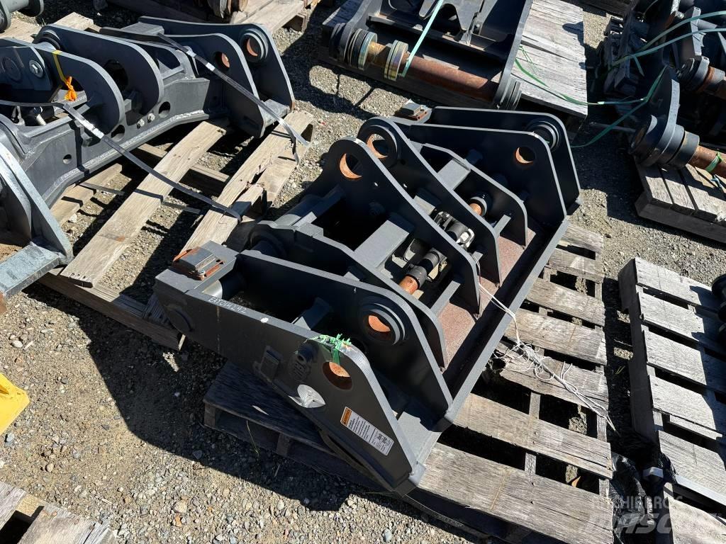 JRB KOMATSU WA320 QC Brze spojnice